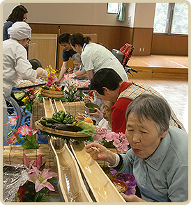 流しそうめん 